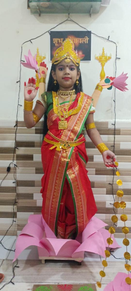 Navratri 2025 fancy dress